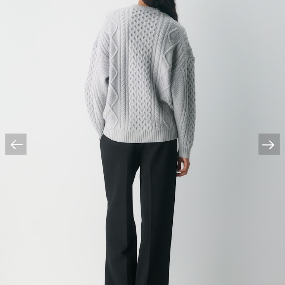 Aritzia Heritage Knit Merino Wool Crew Sweater New - Picture 3 of 9